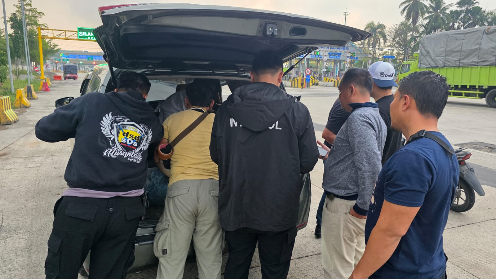 Plat Besi Bikin Curiga, Polisi Temukan 27 Kg Sabu di Innova IMG-20261002-WA0017.jpg