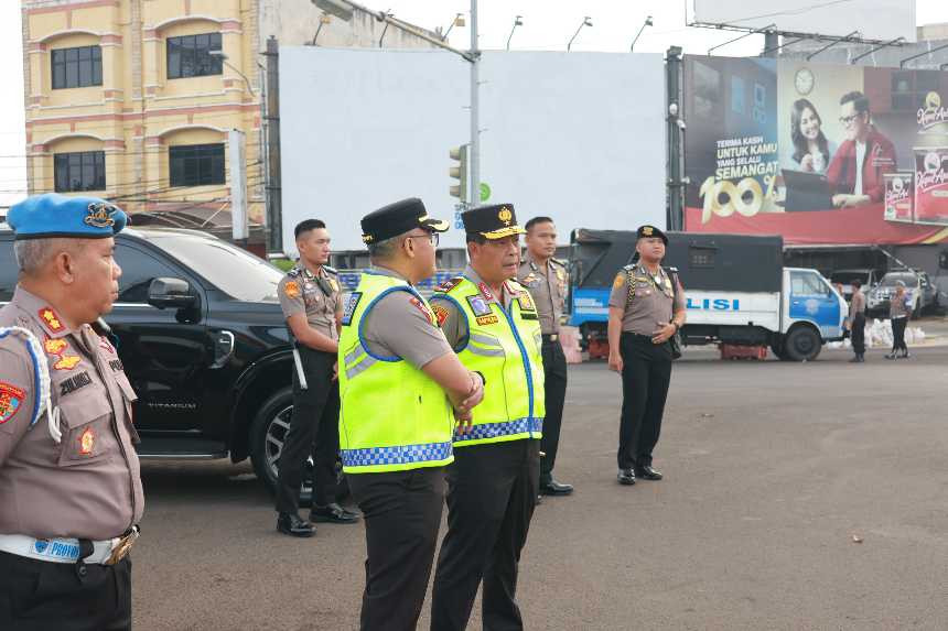 Polisi Hadir Untuk Masyarakat, Kapolda dan Wakapolda Lampung Turun ke Jalan IMG-20261019-WA00351.jpg