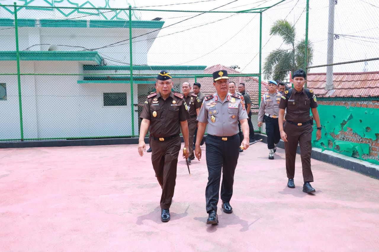 Kapolda Lampung Sambangi DPRD, Kejati, dan Kodam XXI/Radin Inten, Perkuat Sinergi Jaga Keamanan Daerah IMG-20261021-WA0042.jpg