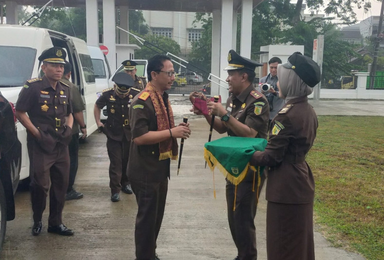 Hari Sumpah Pemuda ke-98, Kejati Sumsel Kunjungi Kejari OKU, Dihadiri Bupati dan Unsur Forkopimda IMG-20261028-WA0016.jpg