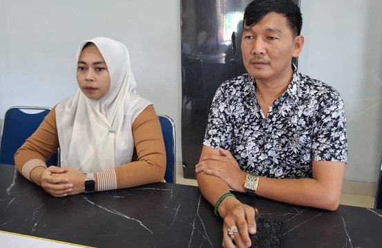 Wiwid Didampingi Kuasa Hukum Klarifikasi Terkait Jual Bayi Di RSUD Mandau