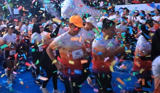 Kapolda Lampung Bersama Ribuan Peserta Meriahkan Bank Lampung Run 2026, Apresiasi Gerakan Hidup Sehat