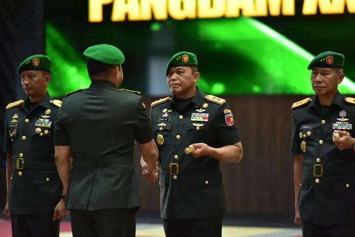 Mayjen TNI Doddy Triwinarto Diamanahkan Negara Jabat Pangdam XV Pattimura