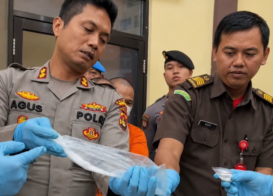 Gestur Mulut Kapolres Lombok Utara Disorot Netizen‎