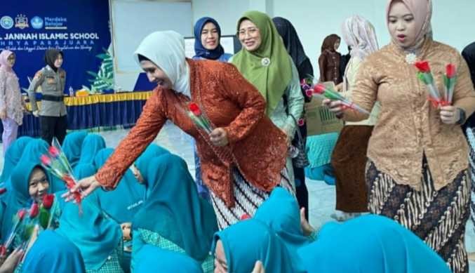 Polwan Polda Lampung Wujudkan Semangat Kartini Melalui Pengabdian dan Prestasi