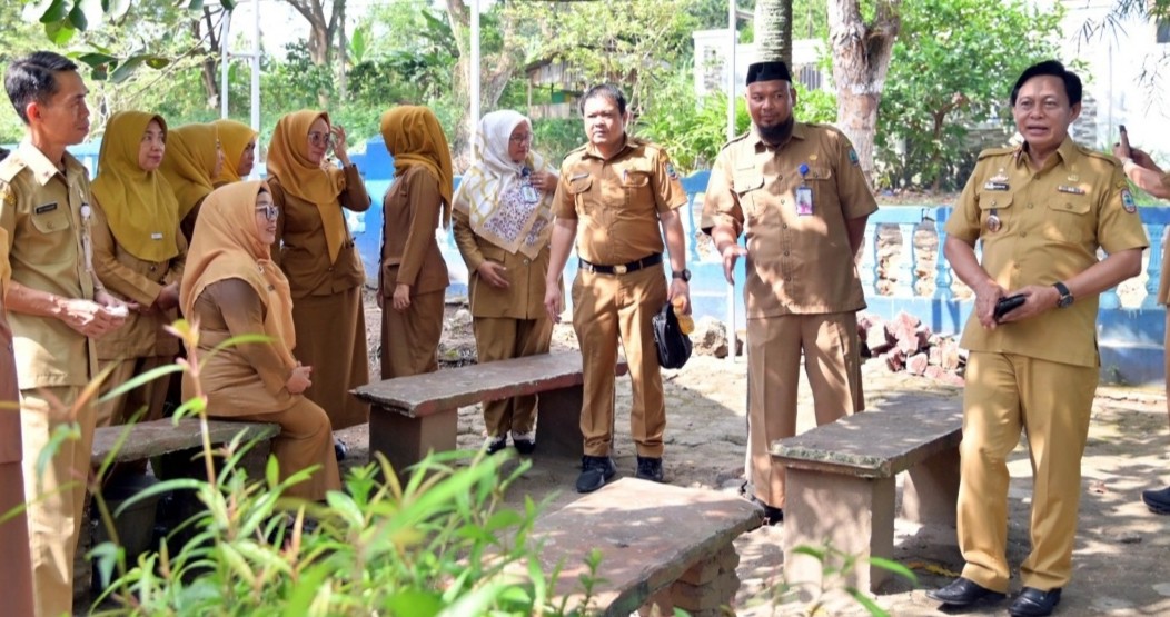 Inspeksi Fasilitas Publik Sekda Supriyanto Tegaskan Lampung Selatan HELAU sebagai Budaya Kebersihan Berkelanjutan