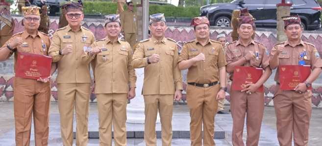 Mengabdi Puluhan Tahun, 3 PNS Dinas Pendidikan Lampung Selatan Diganjar Satyalancana Karya Satya di Hardiknas 2026