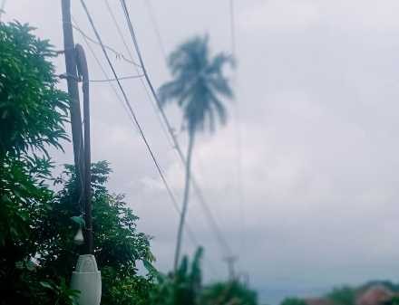 Warga Keluhkan Minimnya Lampu Jalan di Pengandonan, Soroti Kewajiban Pemerintah dan Pajak PJU