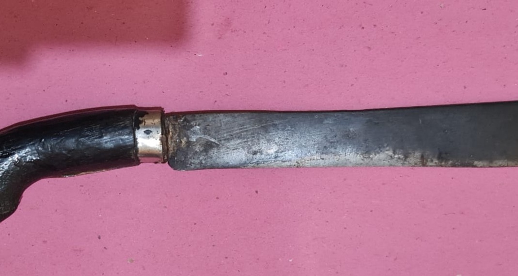 Polisi Ungkap Curas di Kalianda, Pelaku Ancam Korban Dengan Golok di Dalam Kamar Kos