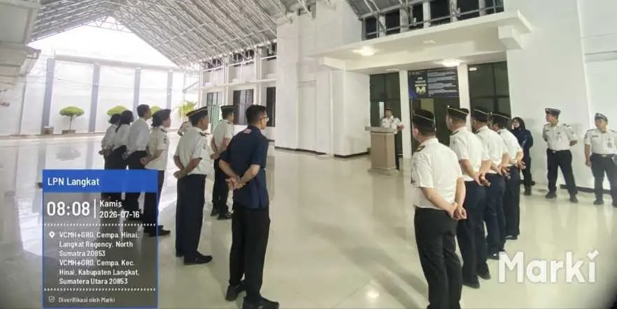Pastikan Pelayanan Prima, Plt Kalapas Narkotika Langkat Yan Patmos Pimpin Kontrol Kebersihan dan Fasilitas Ruangan