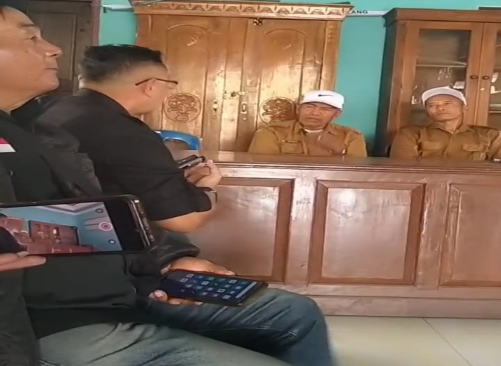 KETUA DPC AWPI MALANG TOLAK AMPLOP DARI KETUA PANITIA PTSL NGADIRESO, Tugas Jurnalistik Tidak Bisa Dibeli IMG_20260907_195625.jpg